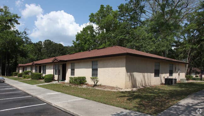 Oak Tree Apartments Jacksonville Fl Apartment Finder