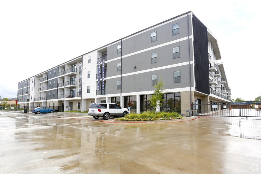 Alta City West Houston Tx Apartment Finder