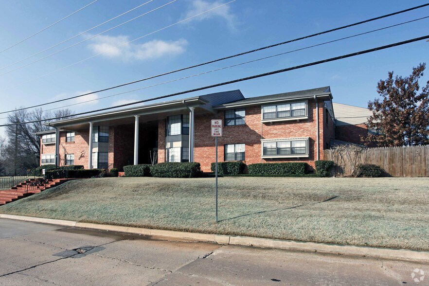 La Villa Apartments Oklahoma City, OK Apartment Finder