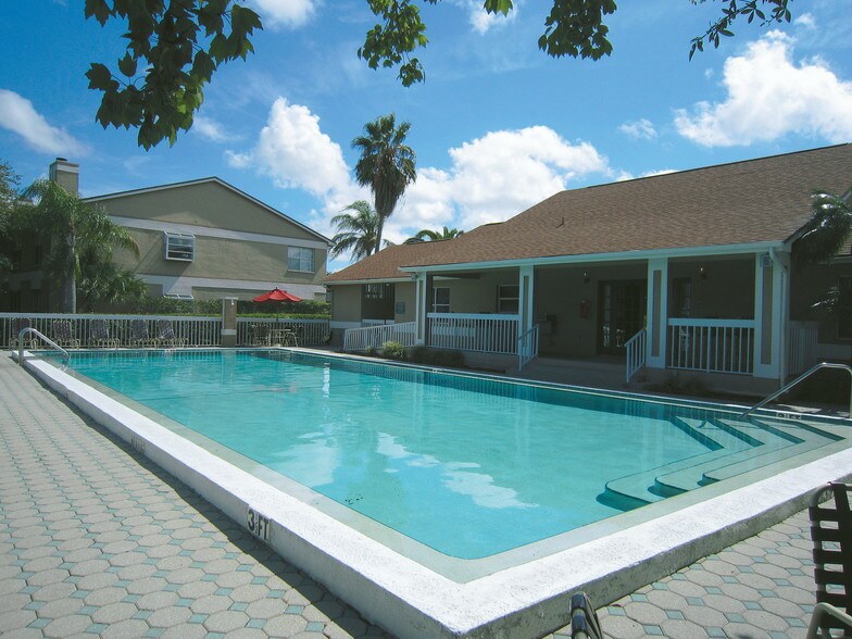Monterey Lakes Apartments Largo, FL Apartment Finder