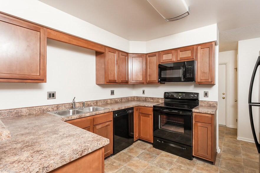 CenterPointe Apartments & Townhomes Canandaigua, NY Apartment Finder