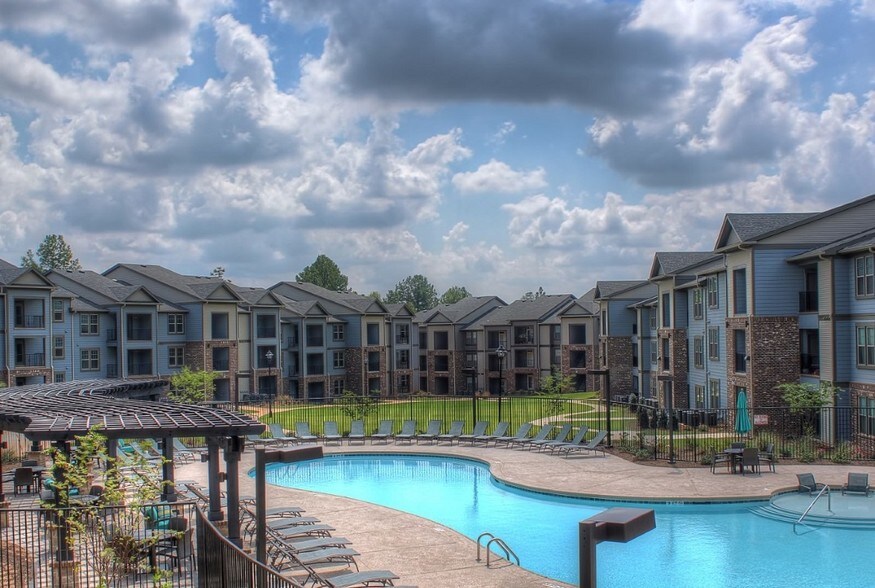 The Crest at Laurel Canyon Canton, GA Apartment Finder