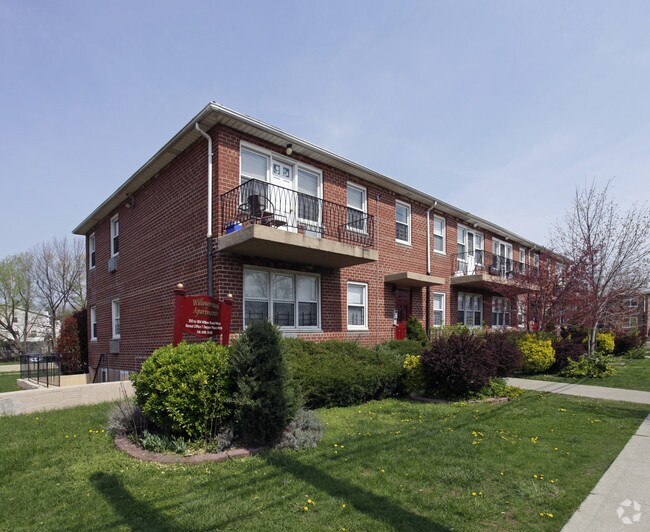Willowbrook Apartments Staten Island, NY Apartment Finder