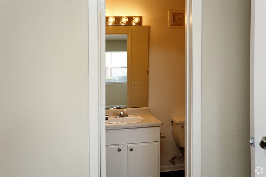 Bathroom Sinks Jackson Ms crossings at ridgewood - jackson, ms | apartment finder Bathroom Sinks Jackson Ms crossings at ridgewood - jackson, ms | apartment finder