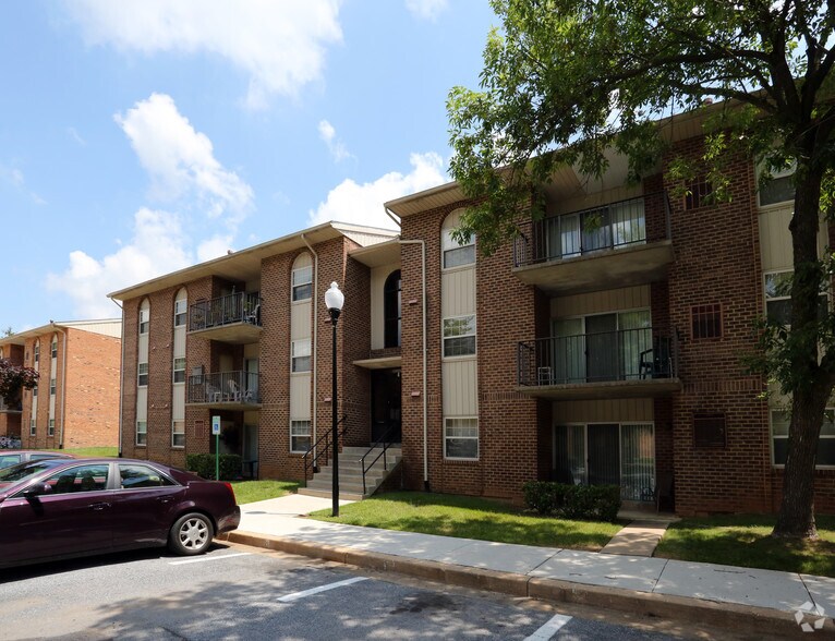 Painters Mill - Owings Mills, MD | Apartment Finder Painters Mill - Owings Mills, MD | Apartment Finder