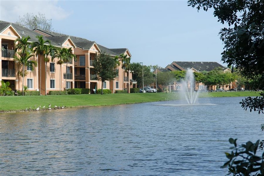 New River Cove Apartments Davie, FL Apartment Finder