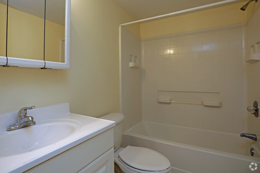 Bathroom Fixtures Jupiter Fl mallard cove - jupiter, fl | apartment finder Bathroom Fixtures Jupiter Fl mallard cove - jupiter, fl | apartment finder