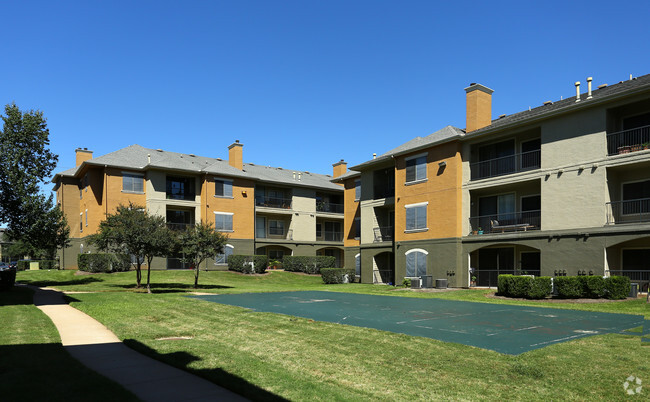 Colonial Village Quarry Oaks