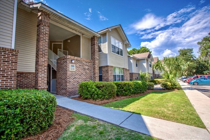 Colony Gardens Apartments Colony Gardens Apartments