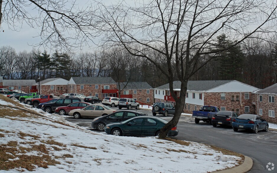 Vairo Village Apartments State College Vairo Village Apartments State College