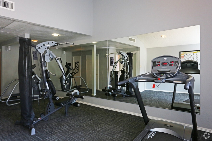 Blog Archives artistblogger