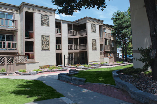 Park Apartments Of Overland Park - Overland Park, KS | Apartment Finder