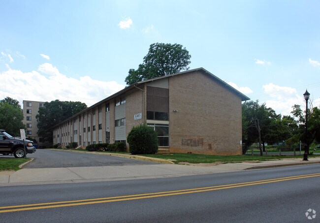 Riverwood Apartments Riverdale, MD Apartment Finder Riverwood Apartments Riverdale, MD Apartment Finder
