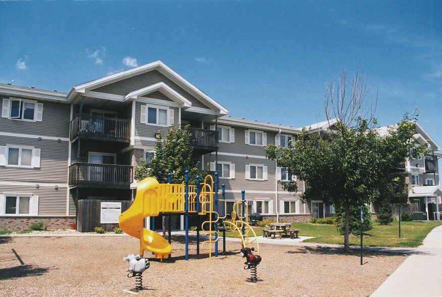 Oak Crossing Apartments Grimes Iowa Oak Crossing Apartments Grimes Iowa