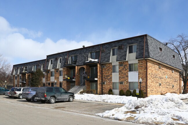 quarter apartments west dundee il 16 e dundee quarter dr palatine il apartment finder quarter apartments west dundee il 16 e dundee quarter dr palatine il apartment finder