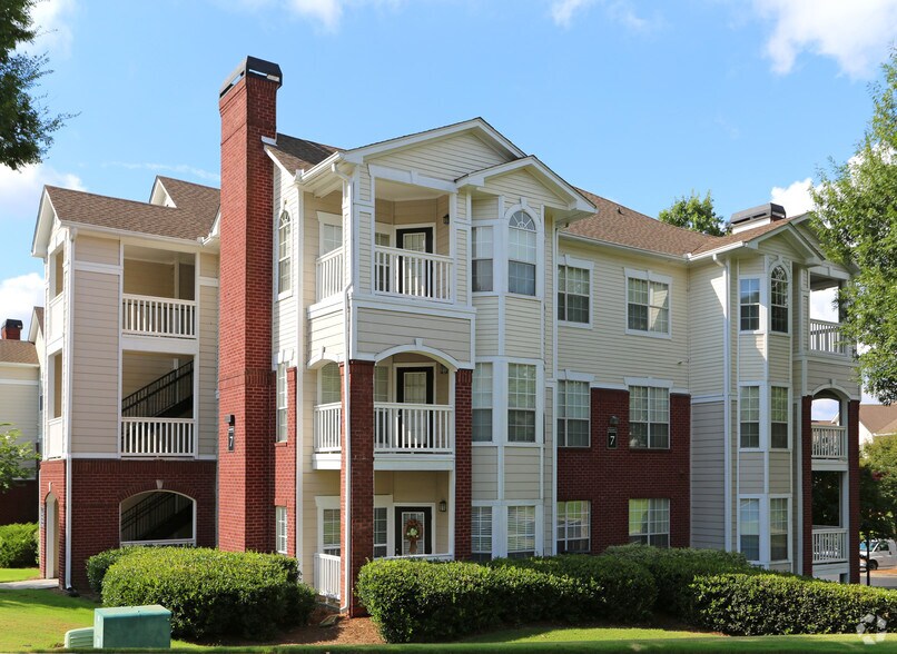 ARIUM Vinings Station Atlanta, GA Apartment Finder