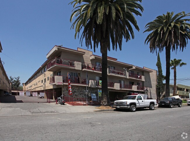 Willis Apartments - Panorama City, CA | Apartment Finder