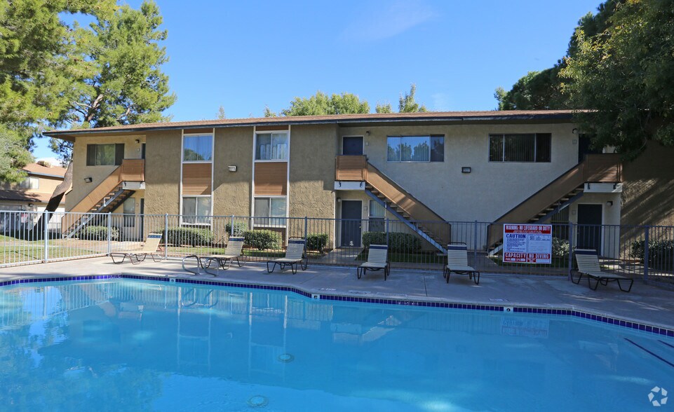 Sienna Heights Lancaster, CA Apartment Finder