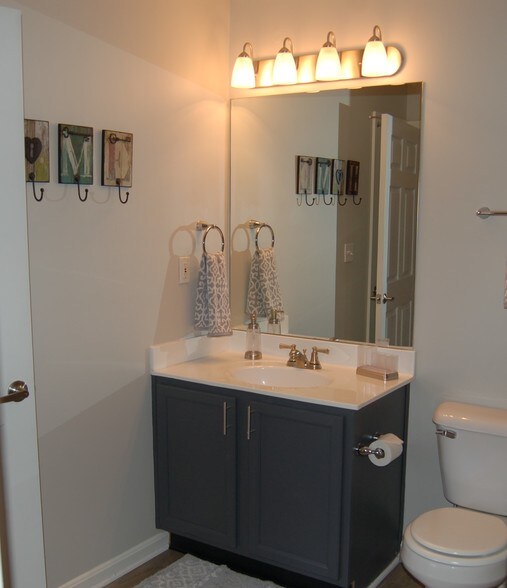 Bathroom Lighting Fixtures Louisville Ky southgate landing - louisville, ky | apartment finder Bathroom Lighting Fixtures Louisville Ky southgate landing - louisville, ky | apartment finder