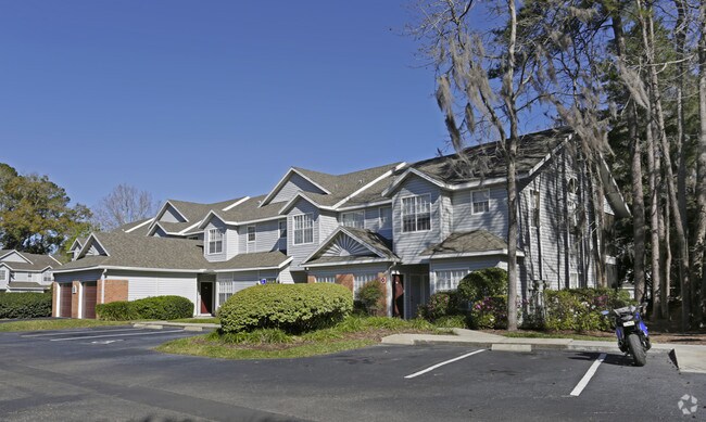 Gated Apartments in Gainesville - Apartments with Gated Entry in ... Gated Apartments in Gainesville - Apartments with Gated Entry in ...