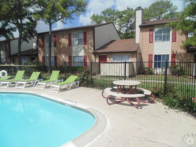 Northborough Village Apartments Northborough Village Apartments
