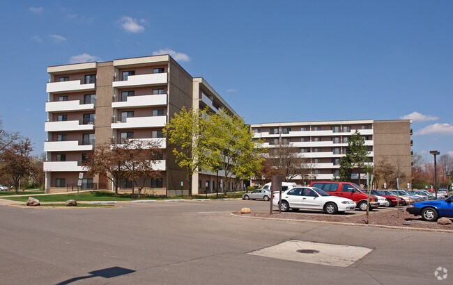 Lakeland Place Apartments Lakeland Place Apartments