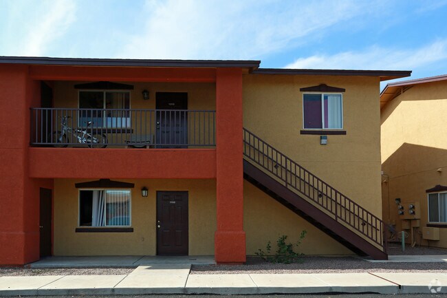 Estrella Apartment Homes Estrella Apartment Homes