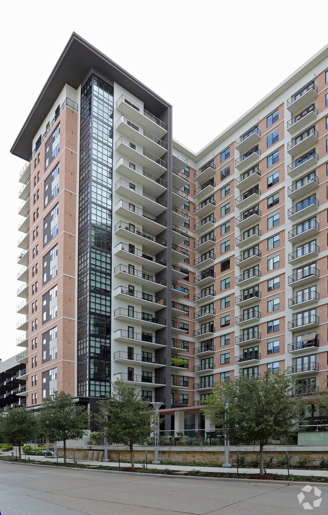 The Taylor Dallas, TX Apartment Finder
