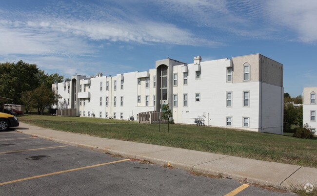 Studio Apartment Kansas City 64131 apartments for rent - find apartments in 64131, kansas city, mo Studio Apartment Kansas City 64131 apartments for rent - find apartments in 64131, kansas city, mo