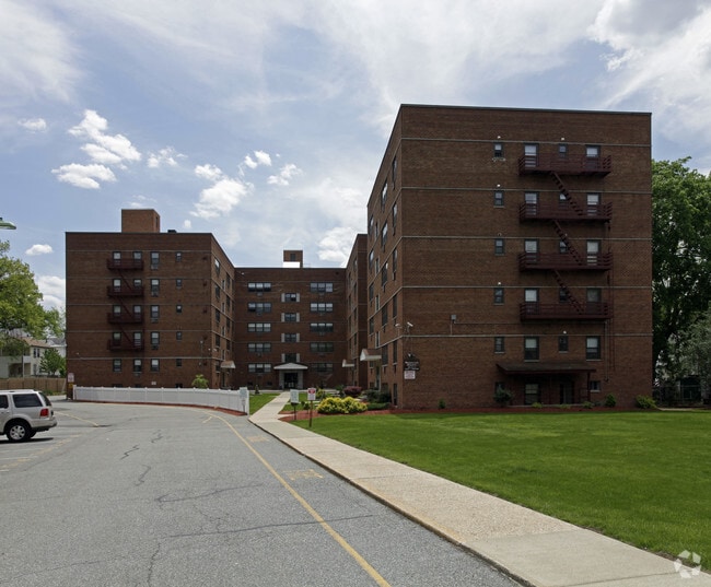 Washington Heights Apartments Bloomfield, NJ Apartment Finder