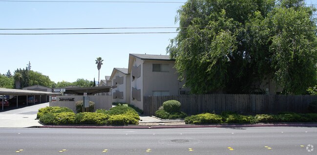 Willow Green Concord, CA Apartment Finder