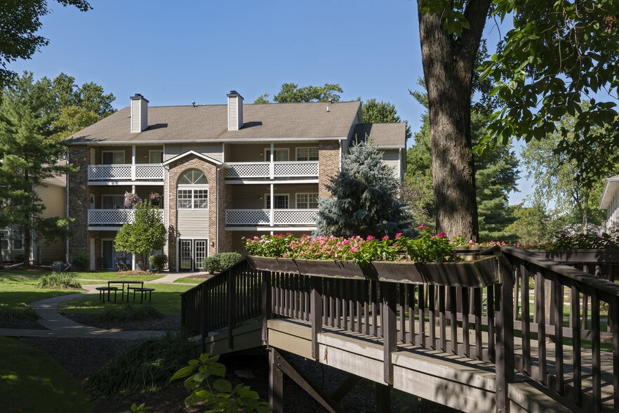 Sturbridge Square Apartments Westlake, OH Apartment Finder