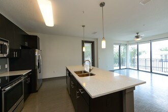 spyglass jacksonville fl apartment finder