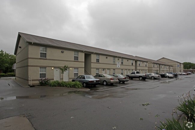 University Pointe Apartments Murfreesboro, TN