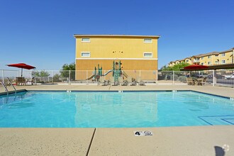 Vista Creek Apartments In Laughlin Nevada Vista Creek Apartments In Laughlin Nevada