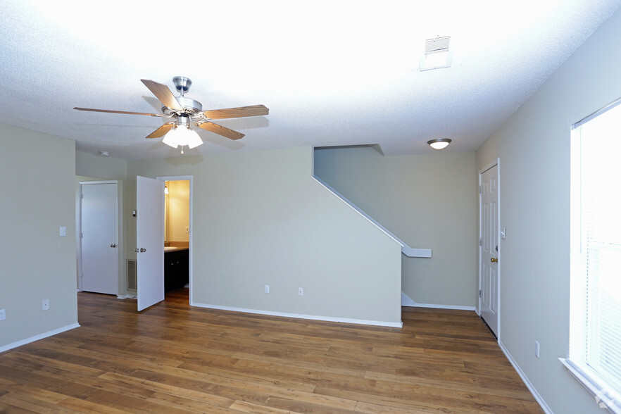 Madison Pines - Madison, AL | Apartment Finder