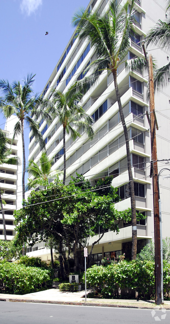 The Kalia - Honolulu, HI | Apartment Finder