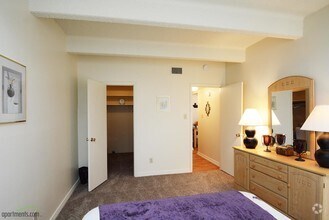 Villa Near Kirtland Afb Albuquerque Nm Apartment Finder Bedroom Villa Near Kirtland Afb
