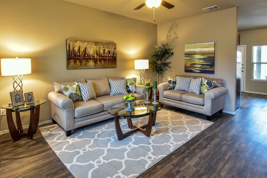 Escondido Apartments Lubbock, TX Apartment Finder