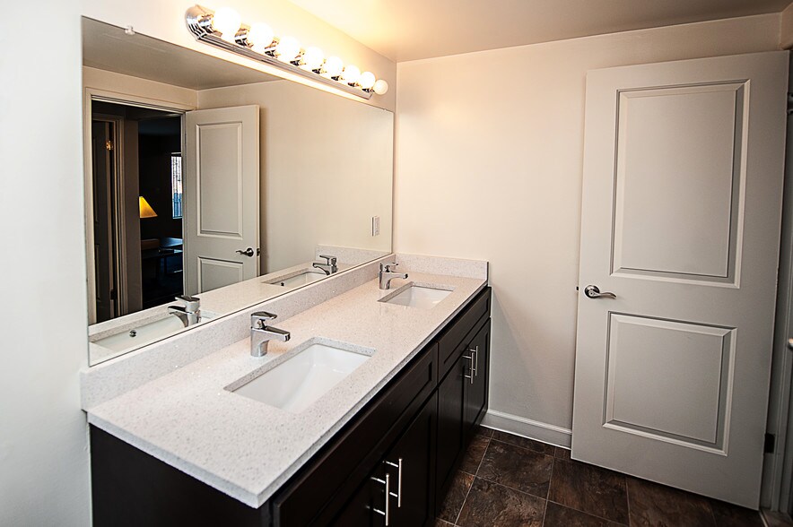 Spicetree Apartments - Ann Arbor, MI | Apartment Finder Spicetree Apartments - Ann Arbor, MI | Apartment Finder