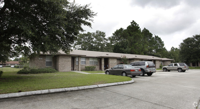 Green Acres Apartments - Yulee, FL | Apartment Finder