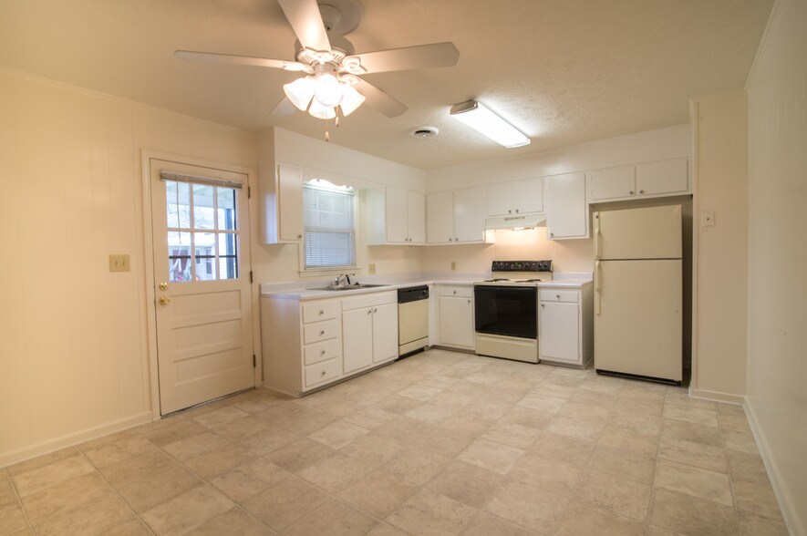 Cau Terrace Wilmington Nc Apartment Finder