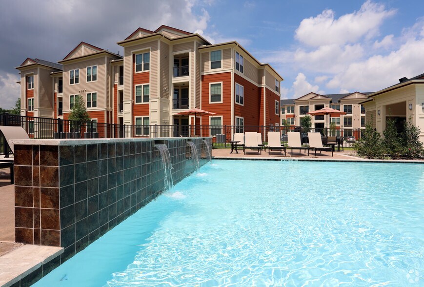Smart Living at Telephone Road Houston, TX Apartment Finder