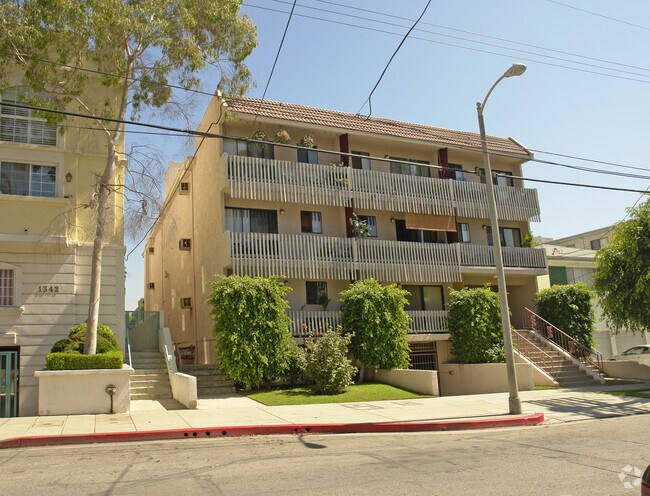 Sierra Bonita Apartments Los Angeles Ca Apartment Finder Sierra Bonita Apartments