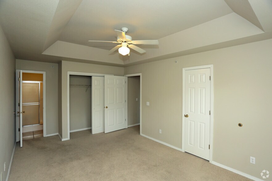 Ceiling Fans Springfield Mo Fan Ideas Tall Grass Apartments Springfield Mo Apartment Finder 1006 South Bruce 65804 Home Ceiling Fan Repair Ideas Contractors