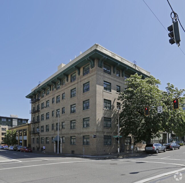 Carmelita Portland Or Apartment Finder 1232 Sw Jefferson St Carmelita