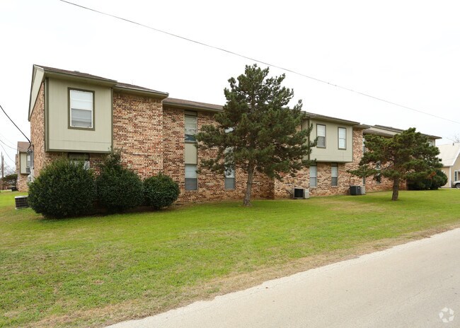 Meadow Ridge Justin, TX Apartment Finder