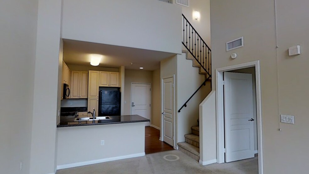 Avalon Warner Place Woodland Hills Ca Apartment Finder