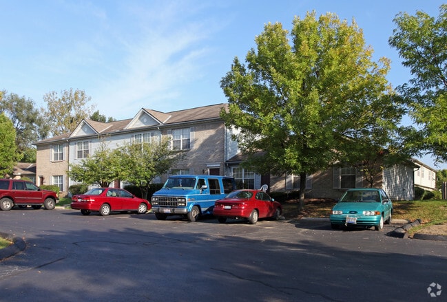 Crescent Village Cincinnati, OH Apartment Finder