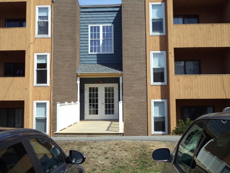 Stillwater Village Apartments Orono, ME Apartment Finder
